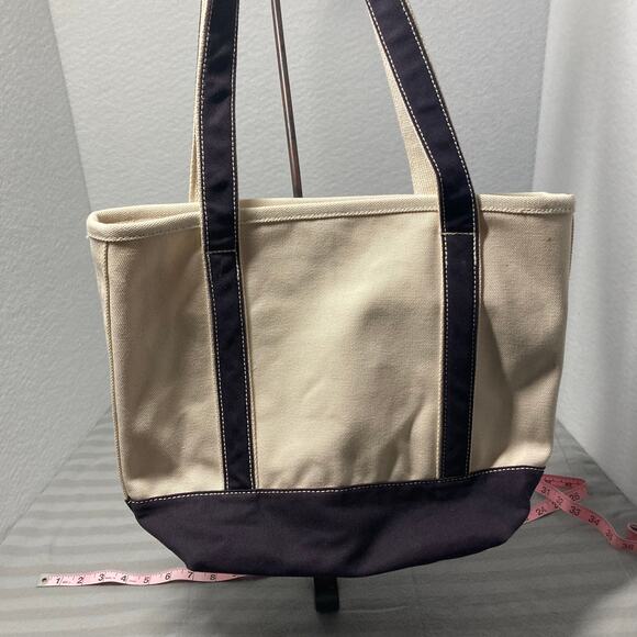 Lands End Canvas Tote Beige and Navy w/ letter "B" Good Condition. Pre-Owned - Picture 4 of 14